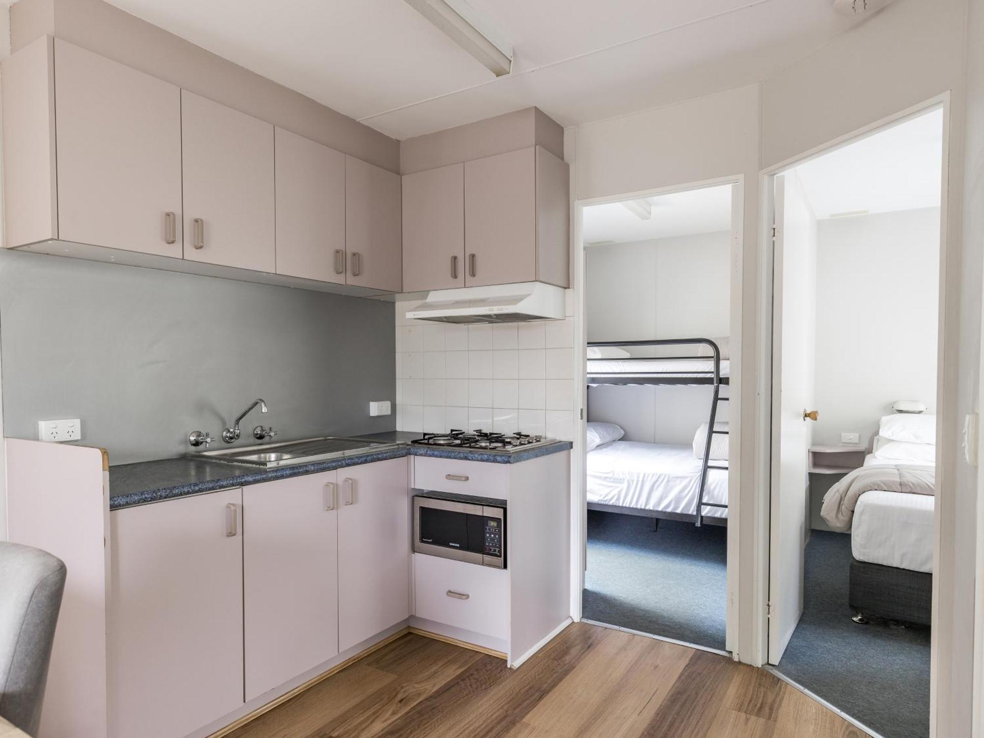 Nrma Phillip Island Beachfront Holiday Park 卡尔斯 客房 照片