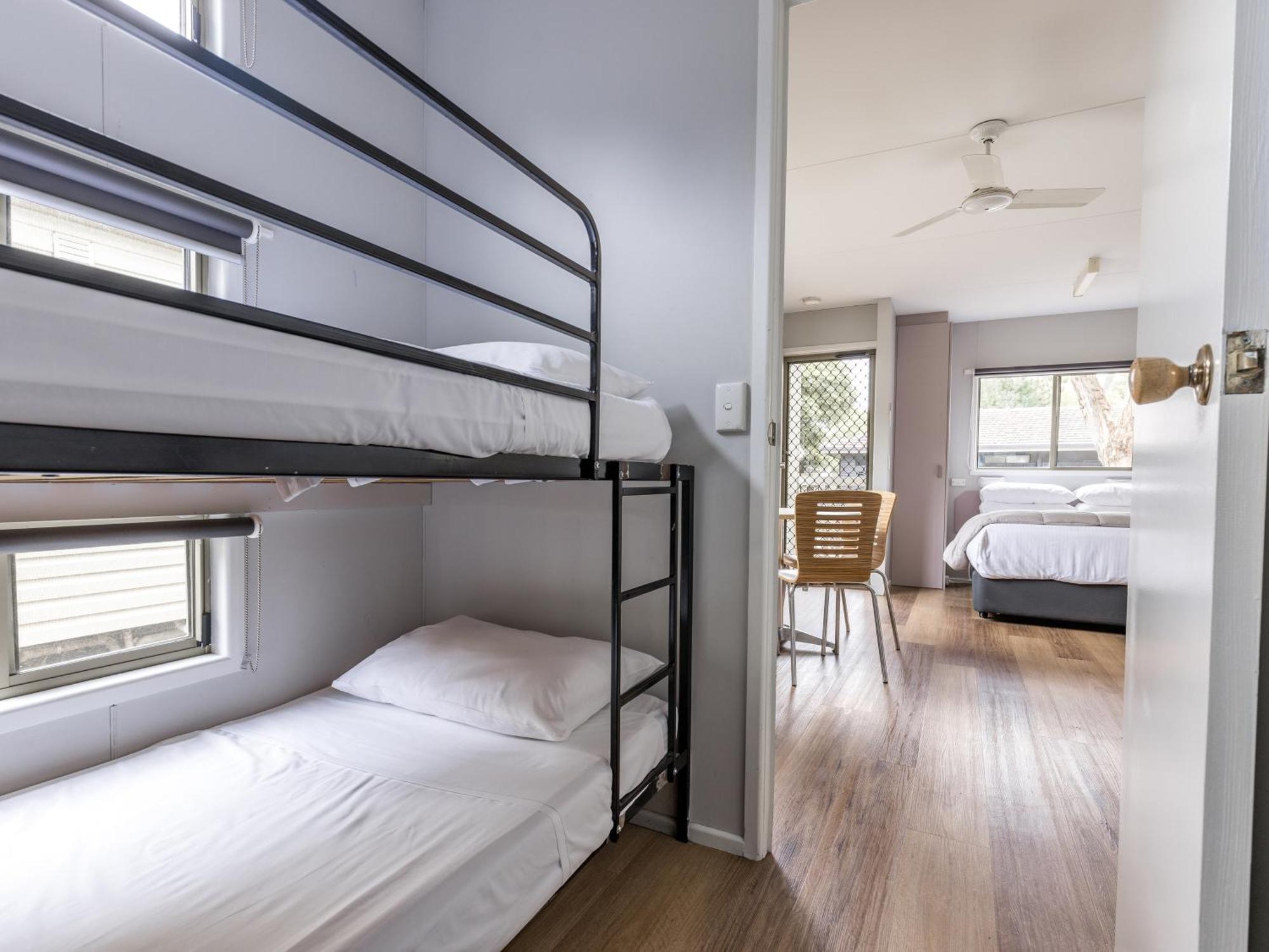 Nrma Phillip Island Beachfront Holiday Park 卡尔斯 客房 照片