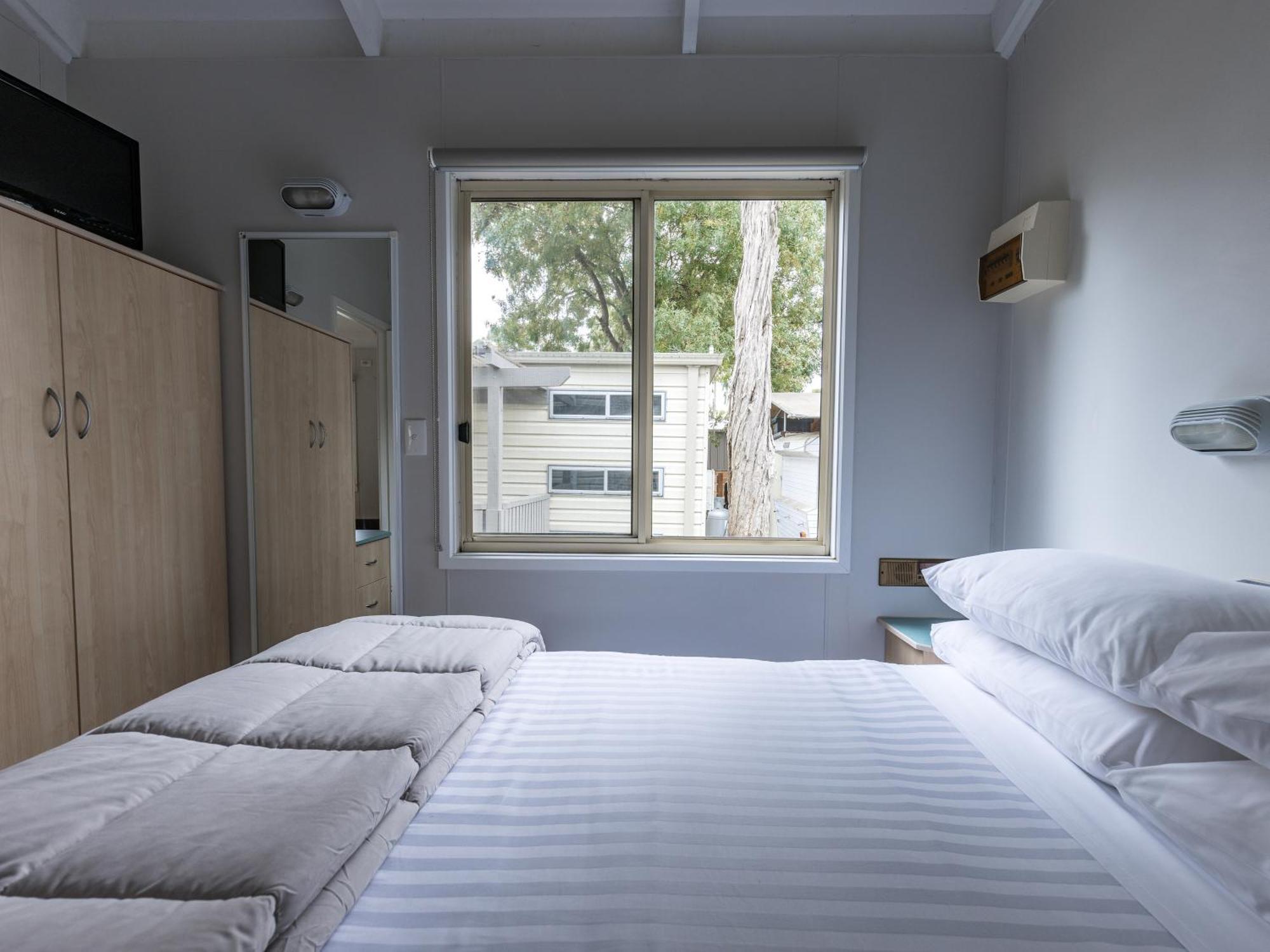 Nrma Phillip Island Beachfront Holiday Park 卡尔斯 客房 照片